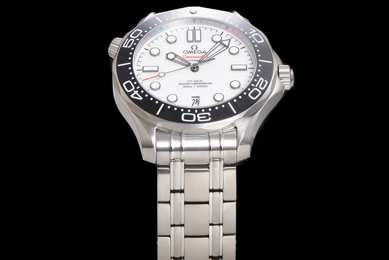 Omega Seamaster Watch 02 - product view 5