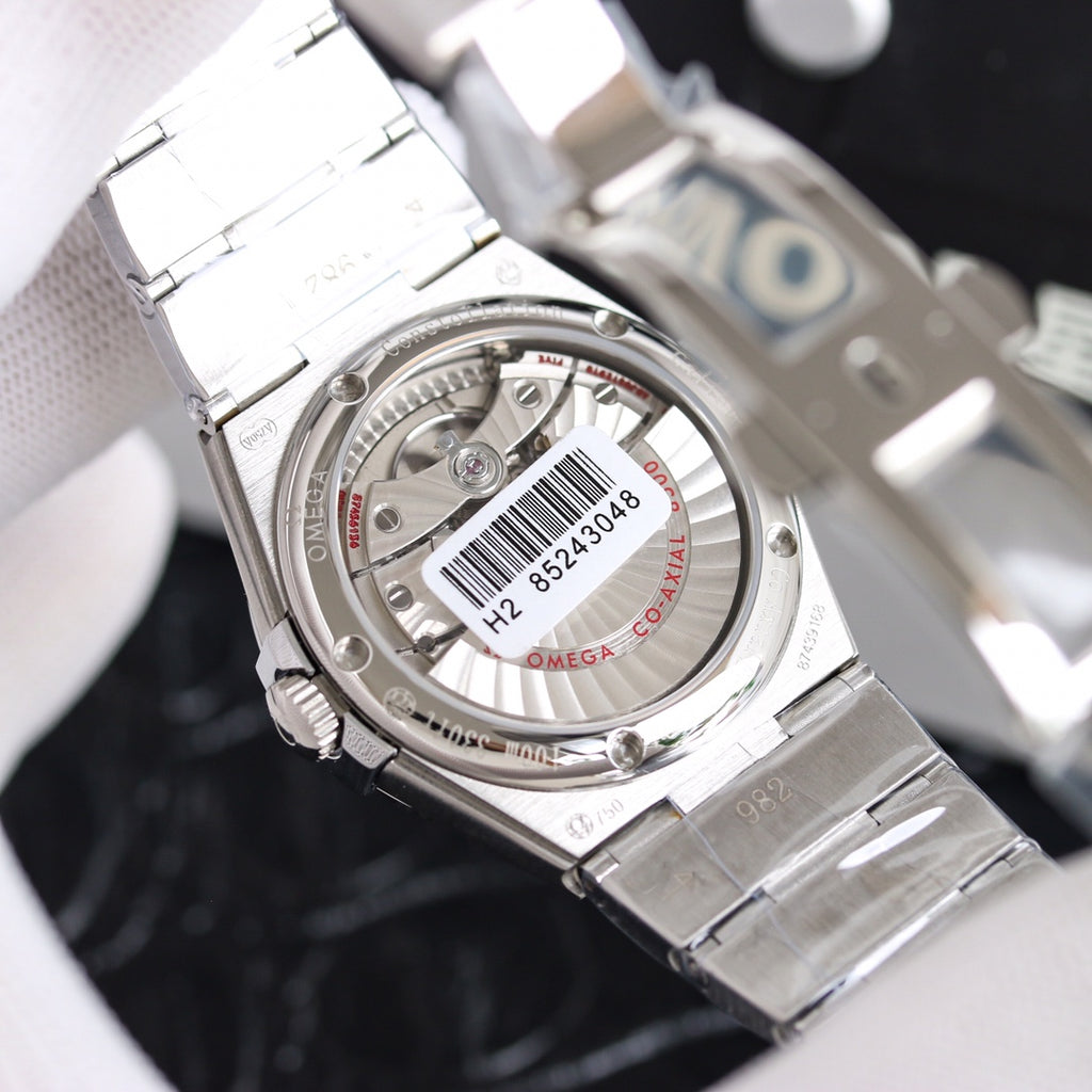 Omega Constellation Watch 01 - product view 9