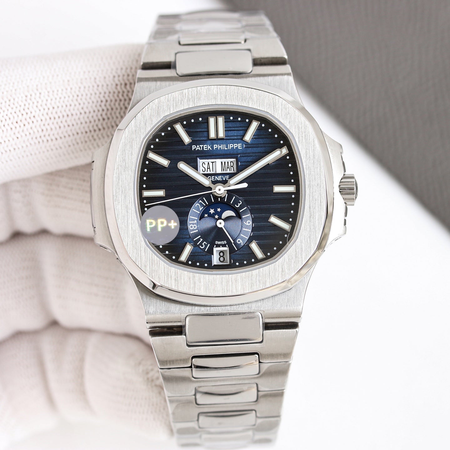 Patek Philippe Nautilus Watch 008 Steel Blue Dial - product view 1
