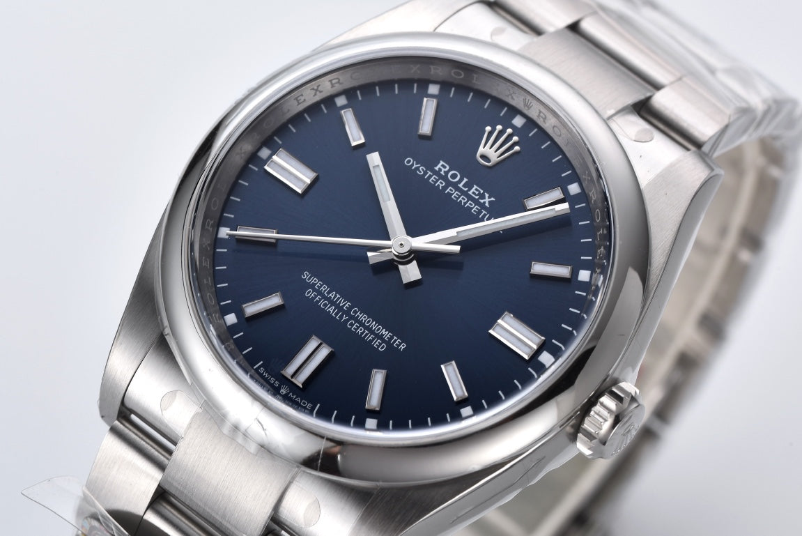 Rolex Oyster Perpetual Watch G28 - product view 1