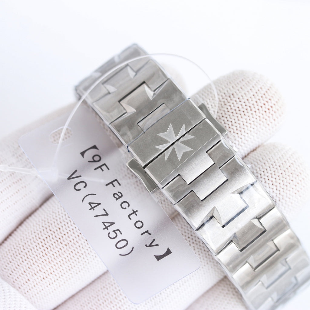 Vacheron Constantin Overseas Watch 001 Steel White Chronograph - product view 9